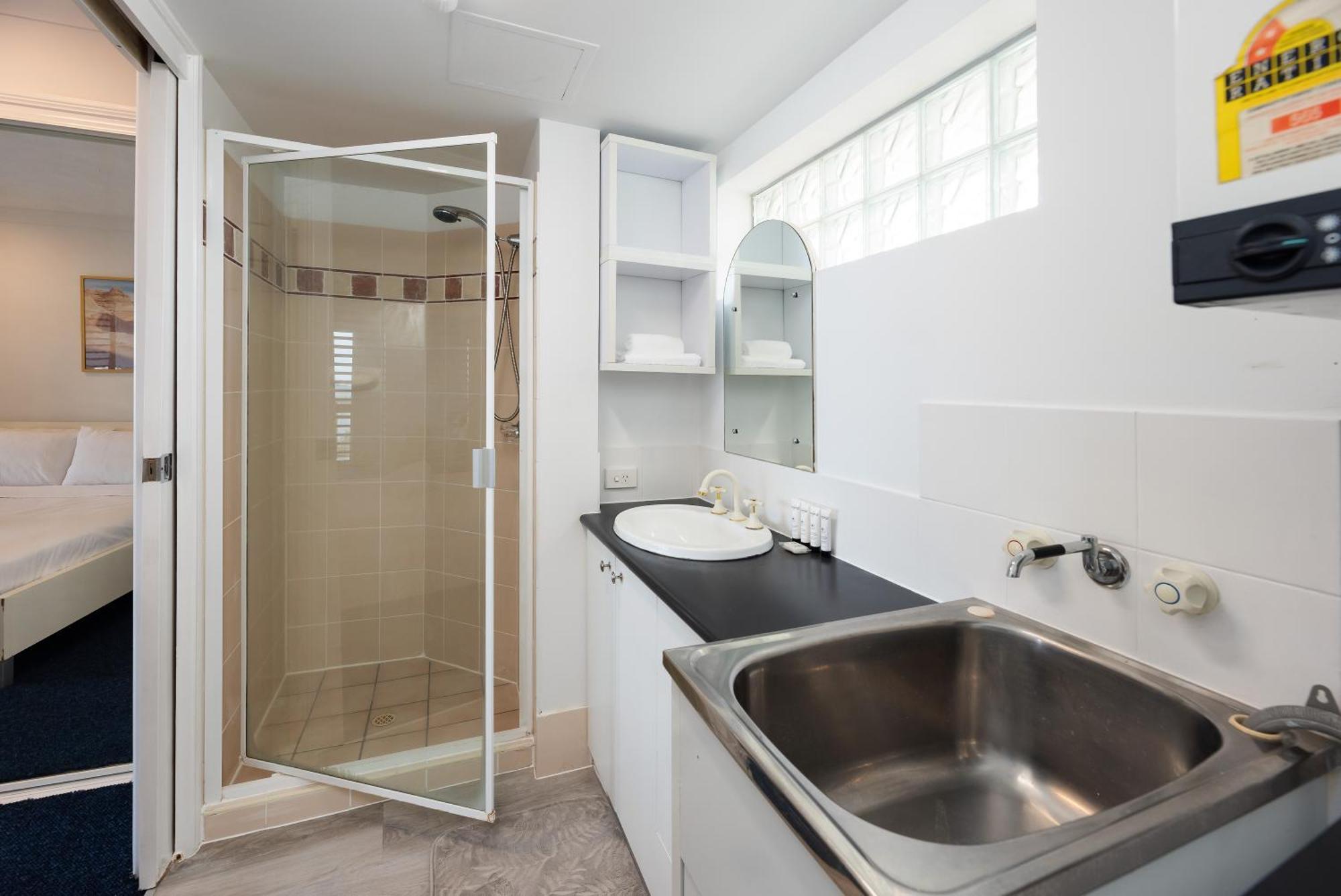 Broadwater View In Southport 1b Apartment
