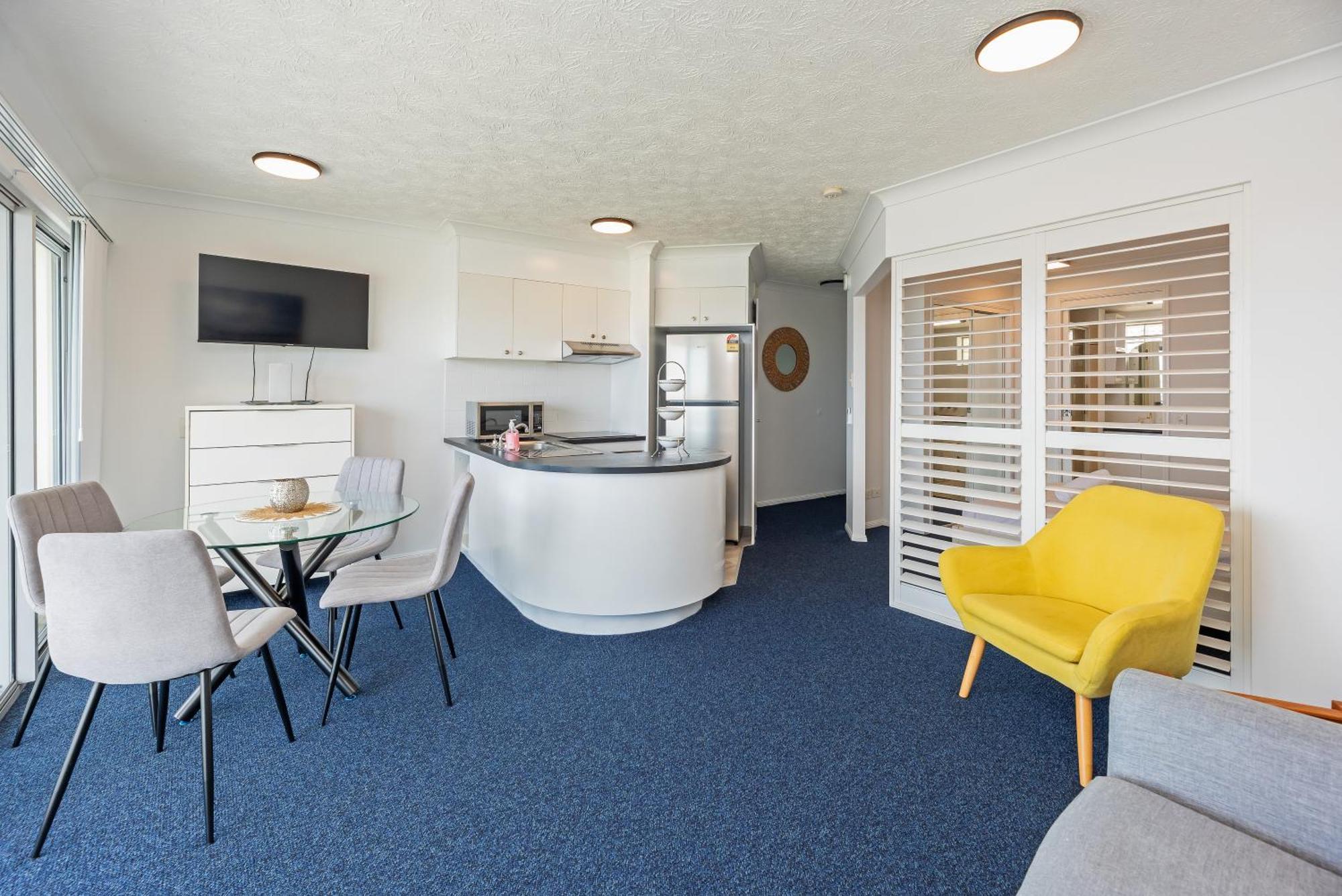 Broadwater View In Southport 1b Apartment *